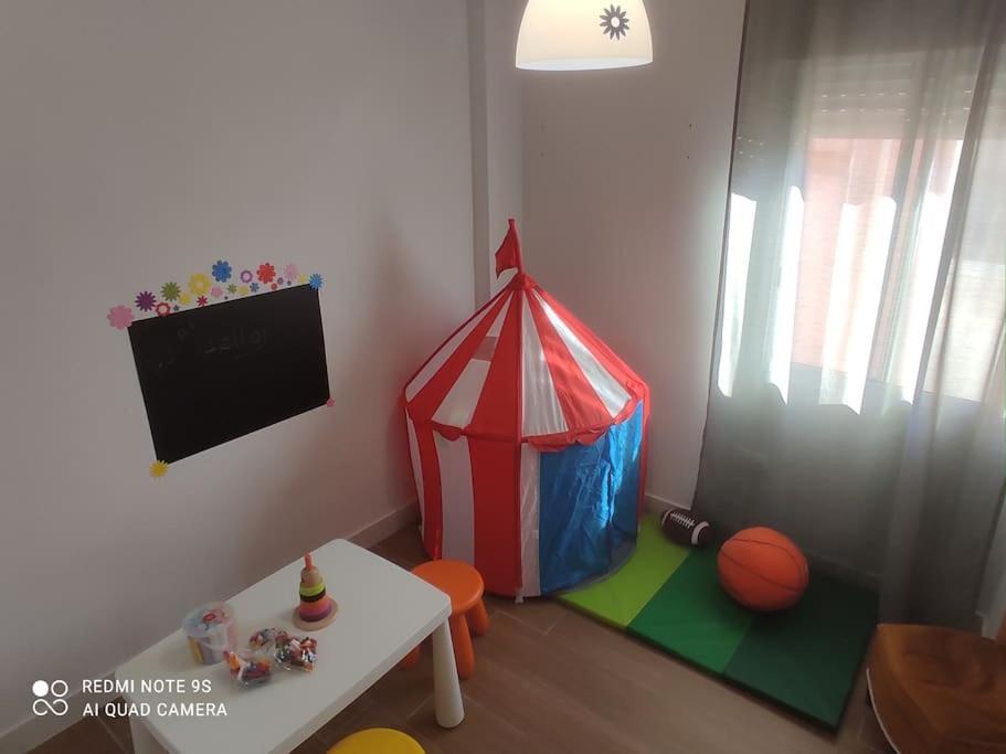Ideal Apartamento Para Familia Con Wifi Sagunto Luaran gambar